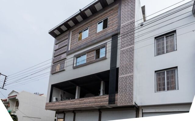 Oyo 39426 Hotel Lotus