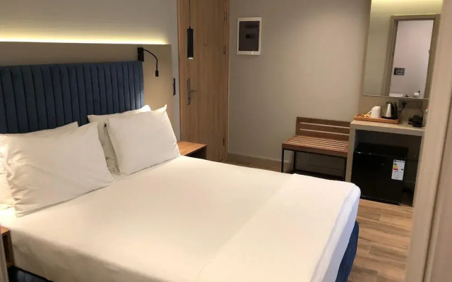 The Palm Bosphorus Hotel