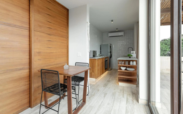 402 Amazing penthouse for couples