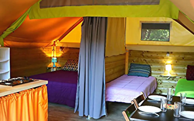 Camping Rives Des Corbieres