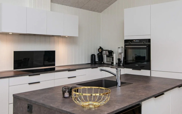 8 Person Holiday Home in Sydals