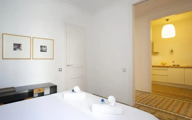 BarcelonaForRent The Claris Suites