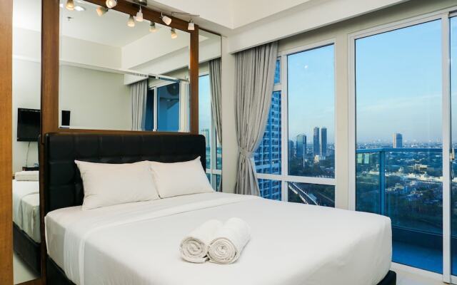 Minimalist Studio Room at Puri Mansion Apartment