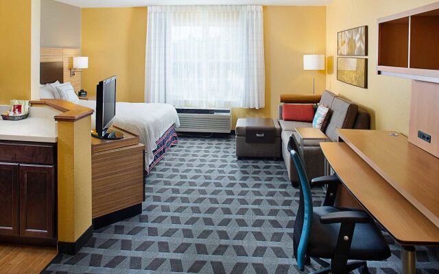 TownePlace Suites Manchester Boston Regional Airport