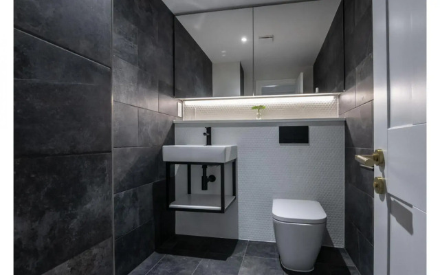 Royal Kensington Penthouse IX- 3 bed