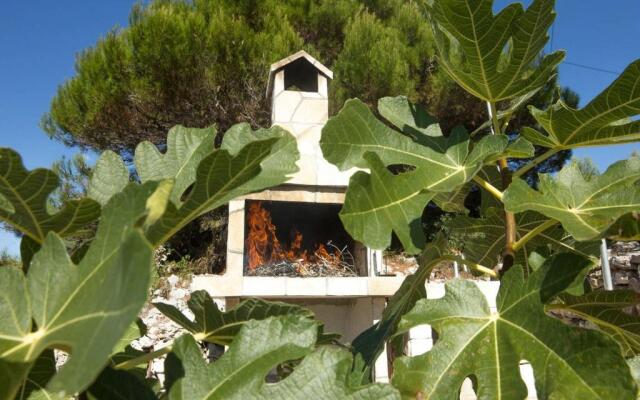 Holiday home Ani-30m from beach