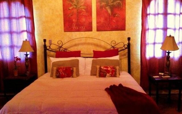 Forest Hills Suites