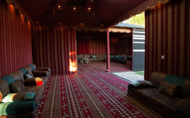 Seven Garden Alhada Suites