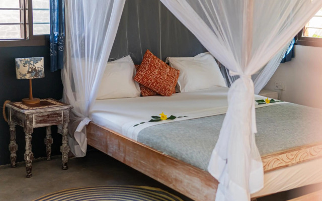 Mr Kahawa Waterfront Suites