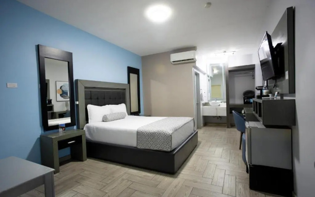 653 Hotel