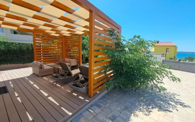 Jere: Modern and Near the sea - H