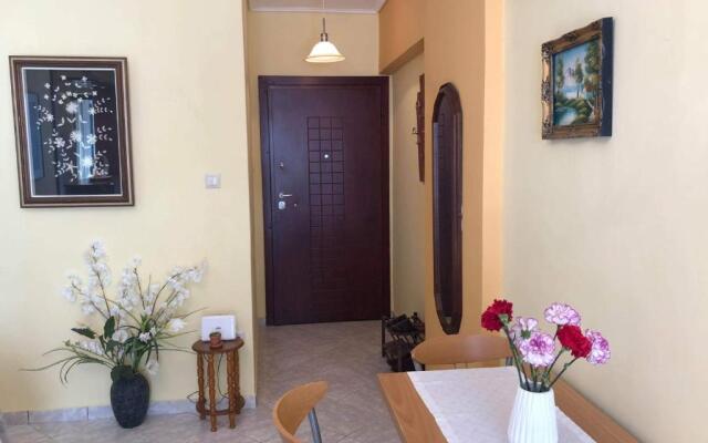 Bright apartment in Nea Palatia • Oropos