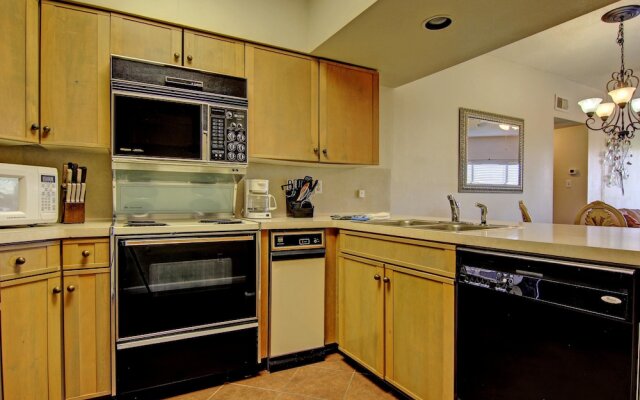 Inverness Condos 302