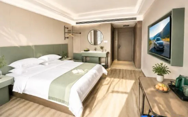 Fulong Hotel – Guest Rooms – Yueyang