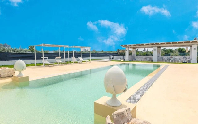 Villa Eriberto - Pool 3 Bedrooms 8 Sleeps