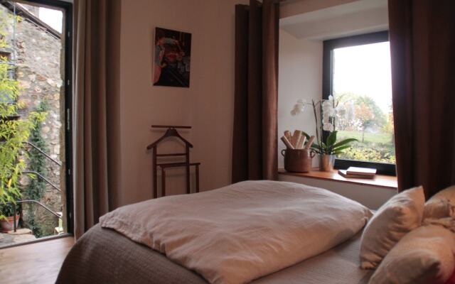 La Demeure Des Maitres