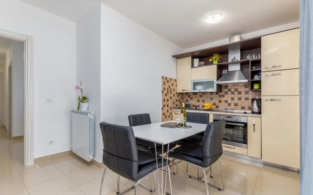 Dany Apartments