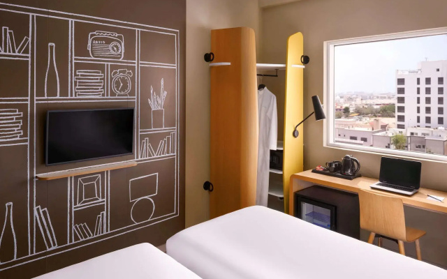 ibis Jeddah Malik Road