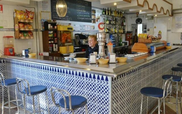Hostal Restaurante El Cruce