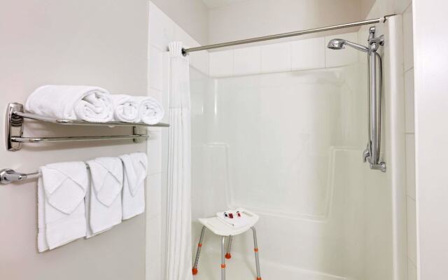 Ramada by Wyndham Cold Lake