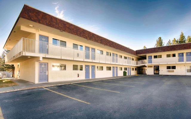 Motel 6 Mammoth Lakes, CA