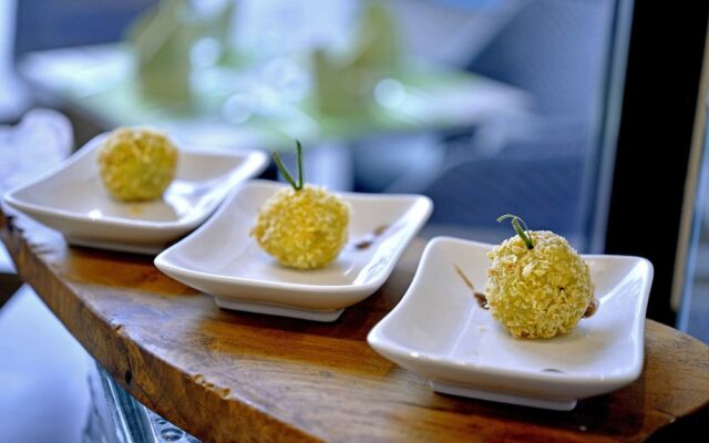 Golden Tulip Mataram-Lombok