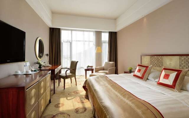 Ramada Plaza Taian