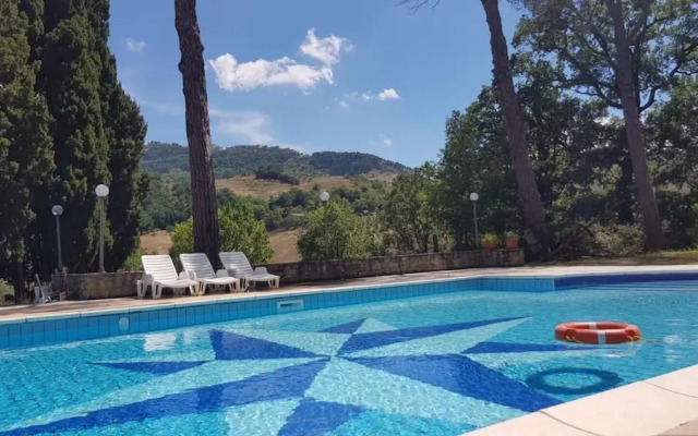 Casale Villa Raino