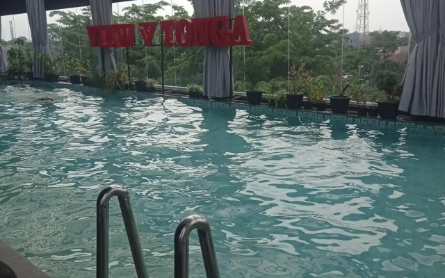 De'Tonga Hotel