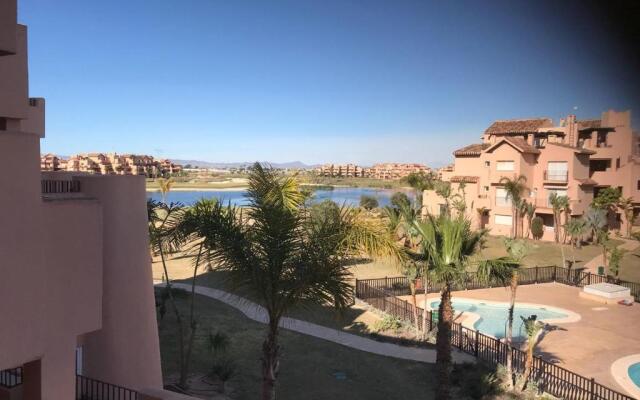 Beautiful 2 Bedroom Apartment - EO6821MM