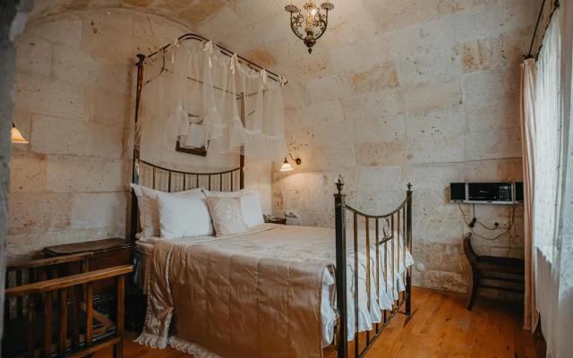 Meleklerevi Cave Hotel
