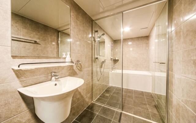 Busan Haeundae Flos Hotel