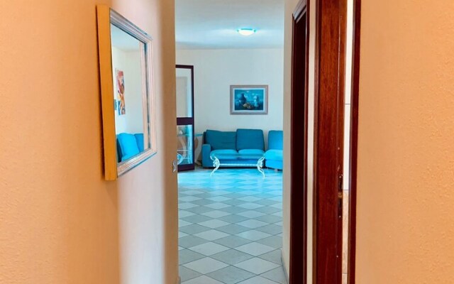 Four-room Apartment 8 Beds Vela Blu - Budoni