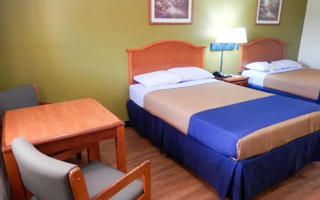 Motel 6 Wharton, TX