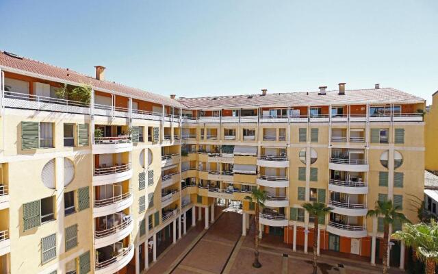 Appartement 4 personnes avec terrasse et parking quartier du Port de Nice