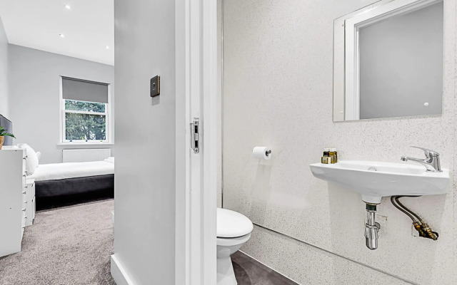 Stylish & Modern St Johns Hill