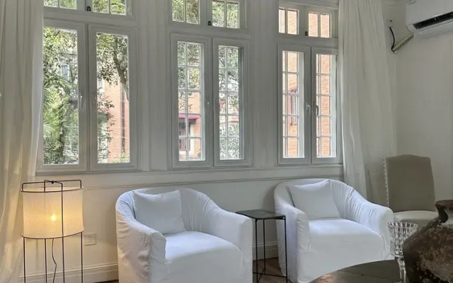 Shanghai Hills& Art Suite 17