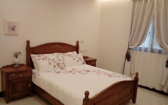 Yuxian Family Business BnB