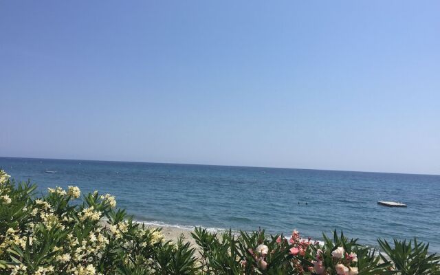 Residence Fior Di Mare