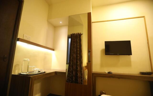 Nestlay Rooms - Ambattur