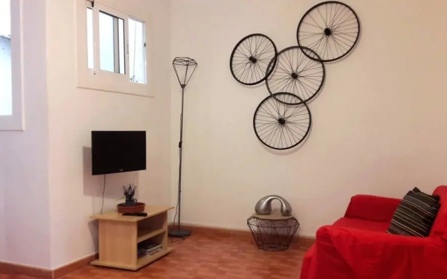 Comfortable Apt Born 41