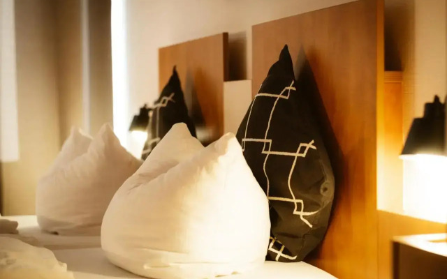 Hotel Rheinpromenade8