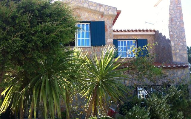 House with 3 Bedrooms in Nazare , with Wonderful Sea View And Terrace