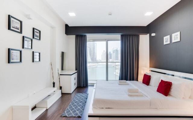 Vast Apt With Stunning Views of Dubai Marina
