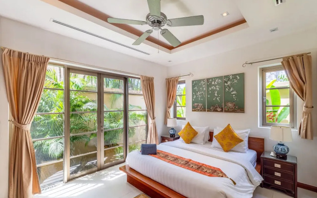 Exotic Pool Villa Solandra in Bangtao