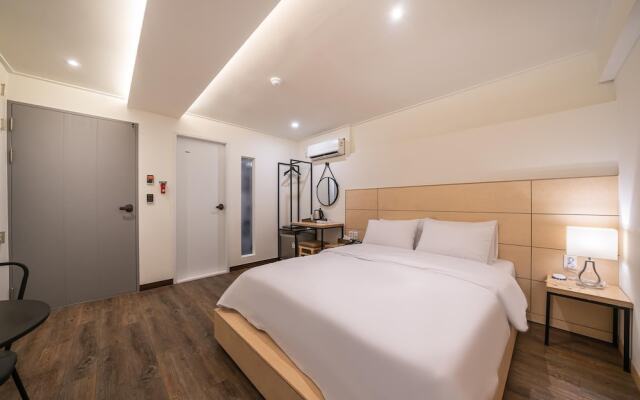 Seogwipo The Hotel