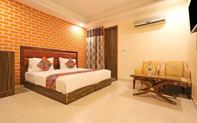 Hotel Platinum-Free Airport Pickup