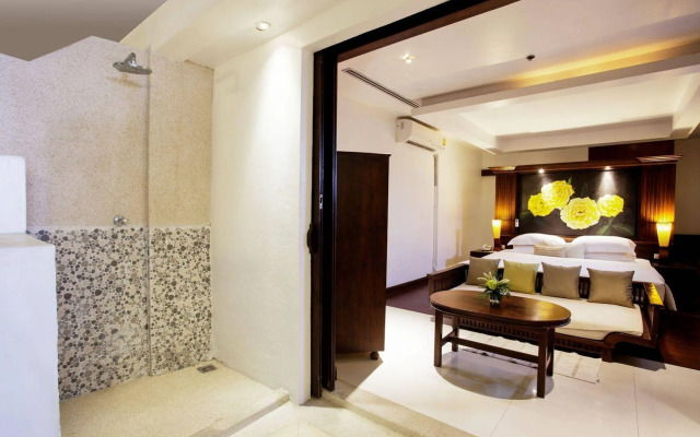 Safari Beach Hotel