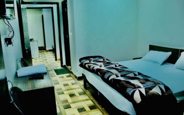 Goroomgo Kaafal Homestay Mussoorie