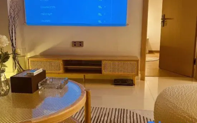 Yijian Homestay (Taoxichuan Creative Plaza)